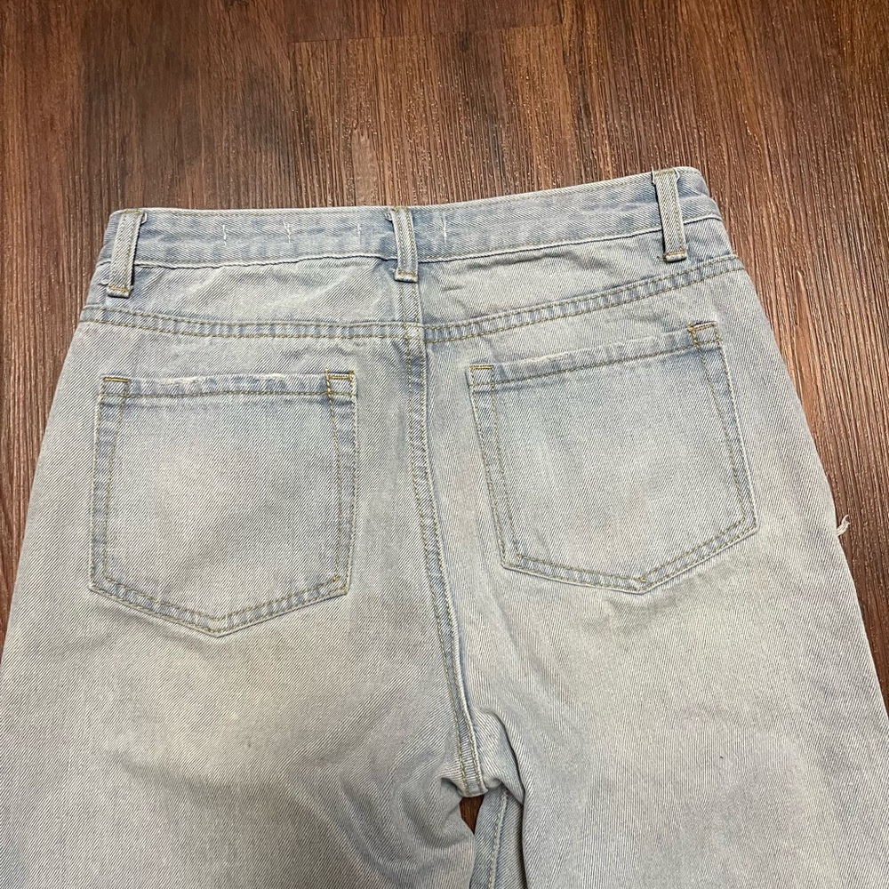 Skinny Fries Super High Rise Skater Fit Distressed Jeans - Picture 11 of 11